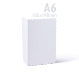 Biele karty a obálky s vlnitým okrajom – balenie